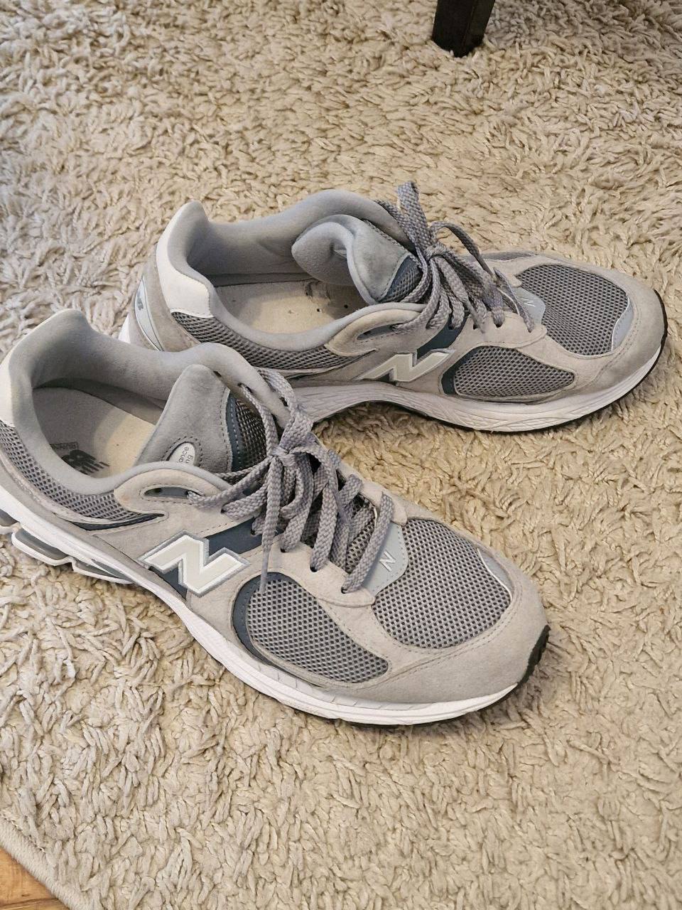 New Balance оригинальные, размер 47- 47.5 , ошибся с размером, носил в течение пары месяцев