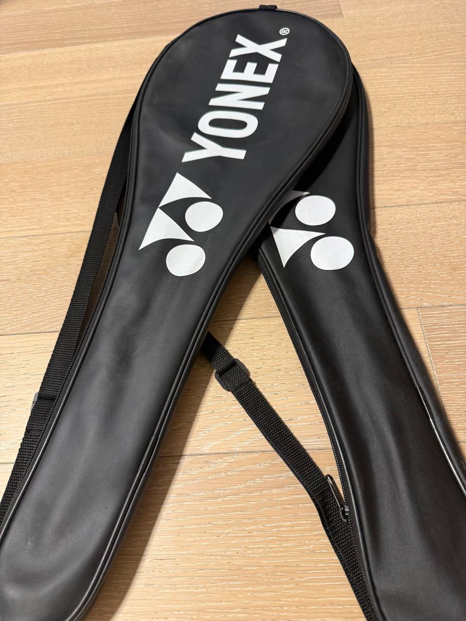 Набор для бадминтона Yonex (2 ракетки + сетка + чехлы+воланы+доп ракетка в чехле)