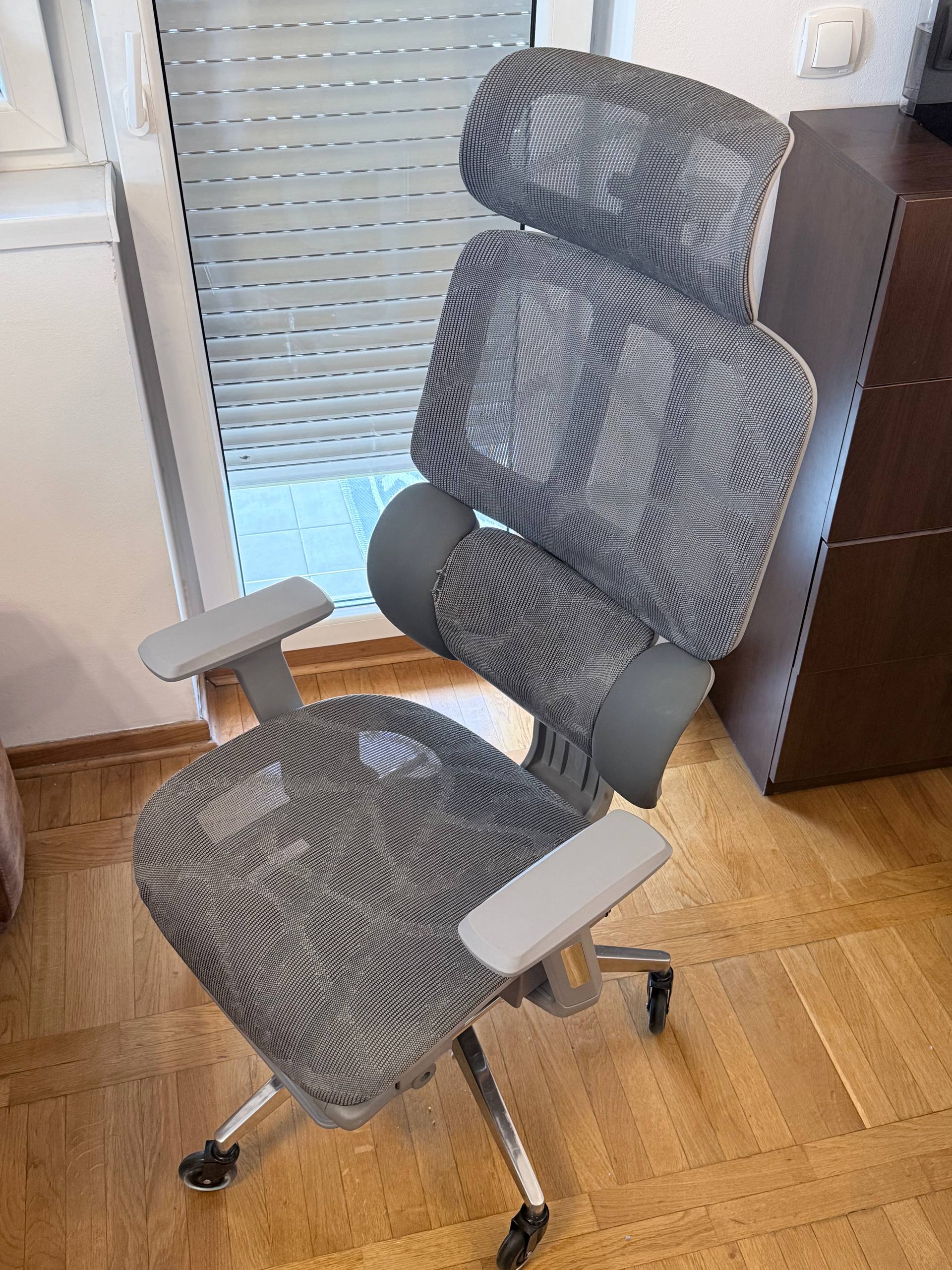 Кресло FORMULA ergonomična stolica (F001)