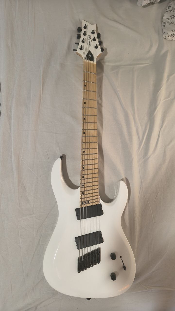 Продаю Harley Benton r-457