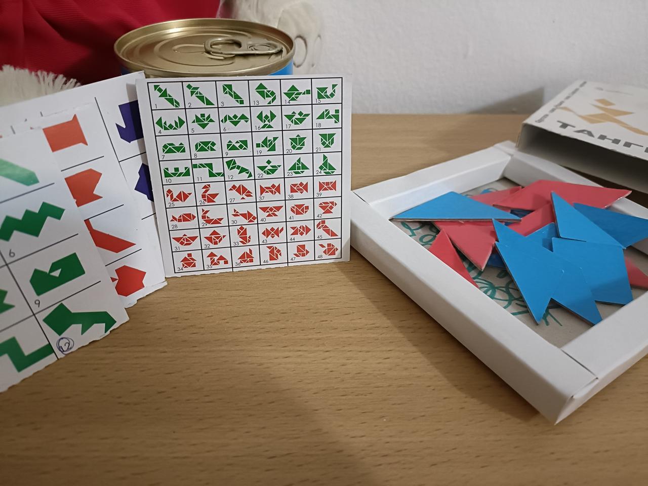 Tangram, Memo Bajke, komplet zvezdica i planeta