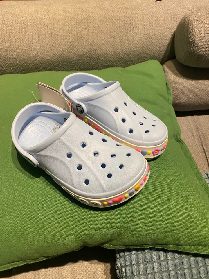 Crocs Новые 32-33