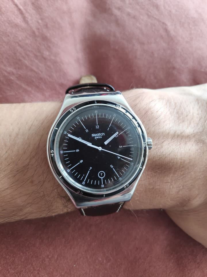 Мужские швейцарские часы Swatch Irony Big Classic Trueville