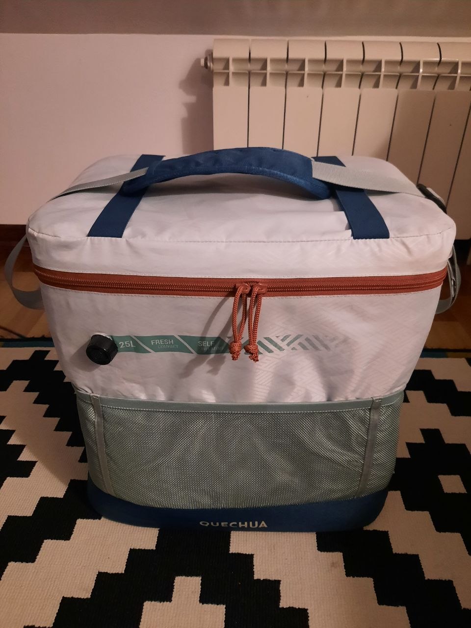 Сумка-холодильник Quechua + 4 хладоагента