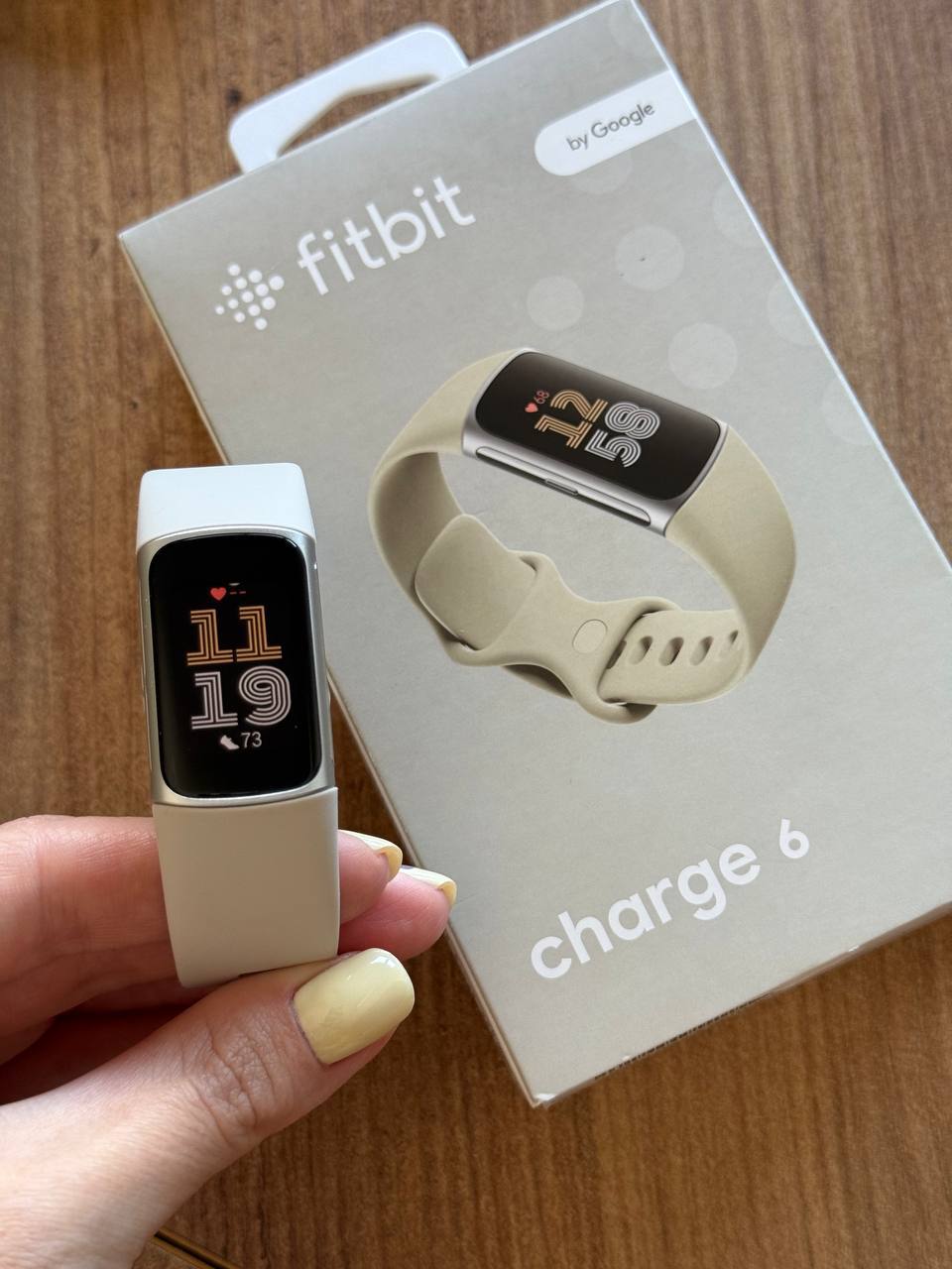 Fitbit Charge 6