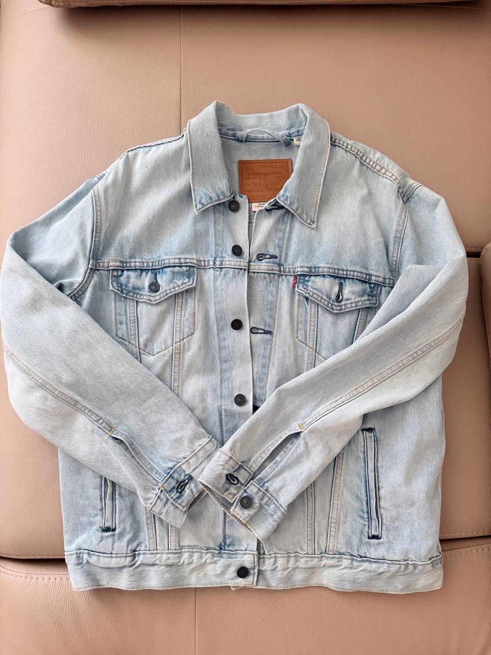 Джинсовка - Levi’s - L - 1000 RSD