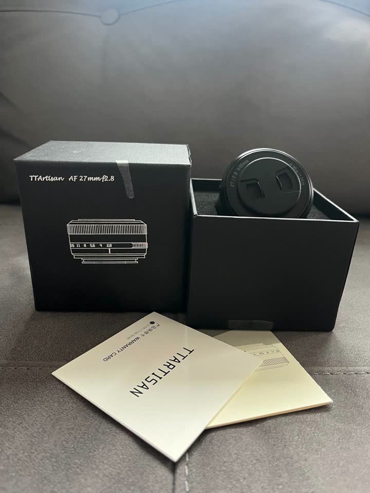Панкейк Ttartisan AF 27mm f/2.8 для Sony E-mount