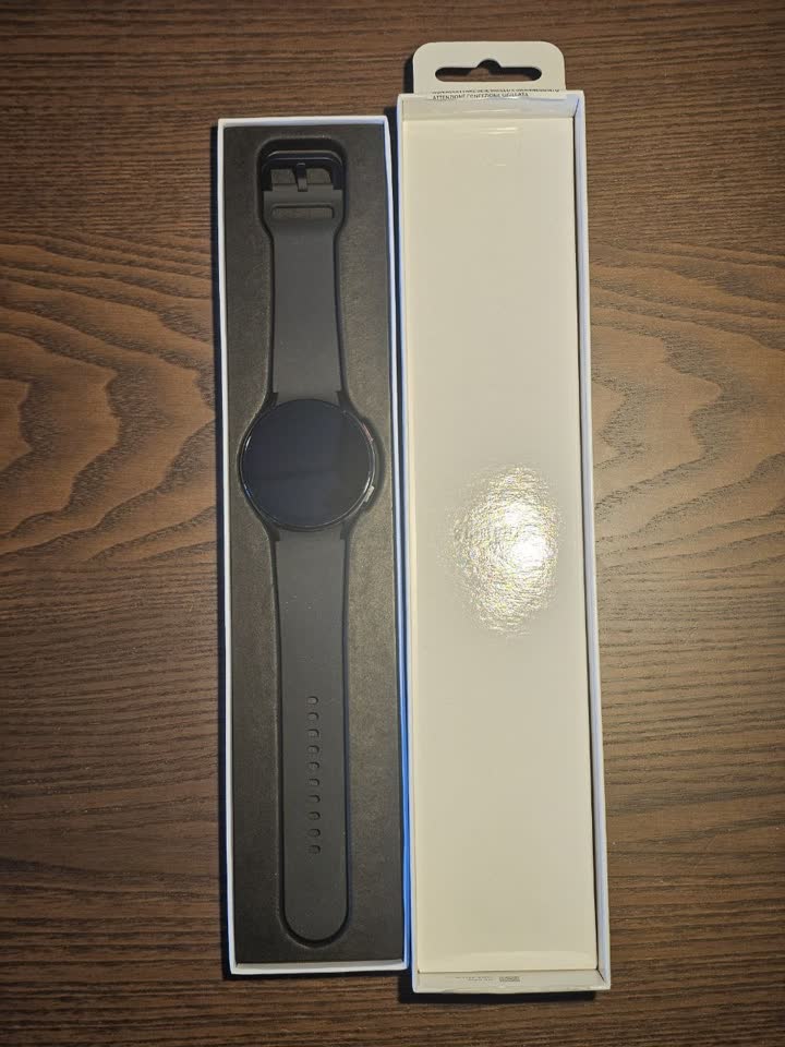 Смарт часы Samsung Galaxy Watch 5 44m