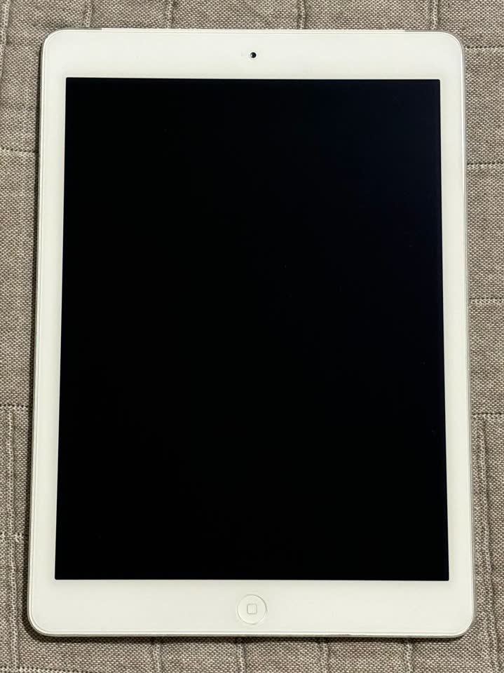 Apple iPad Air 1st generation 32GB + SIM (beli)