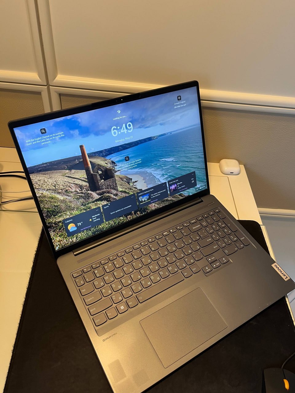 Prodajem Lenovo IdeaPad 5 Pro 16 (82L5)