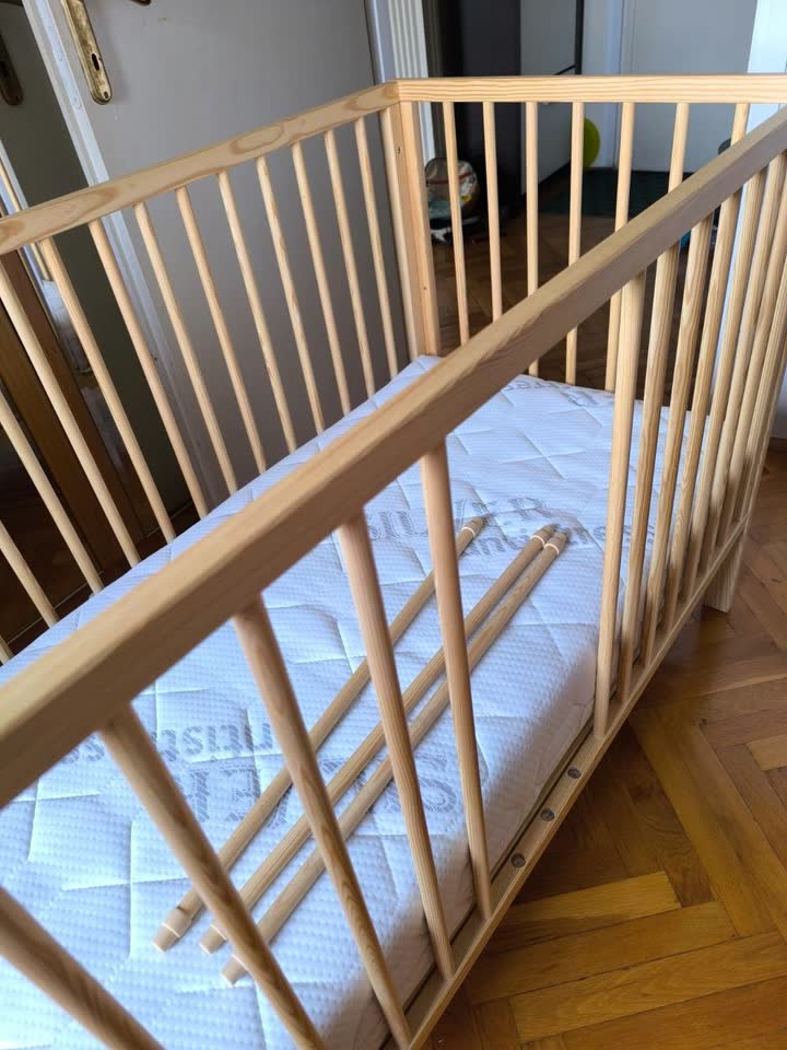 Детская кроватка IKEA Sniglar