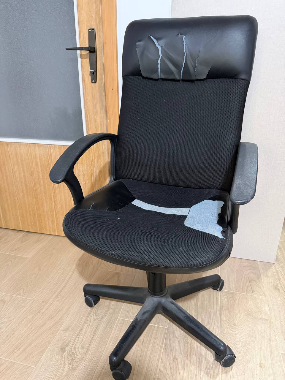Kompjuterska stolica