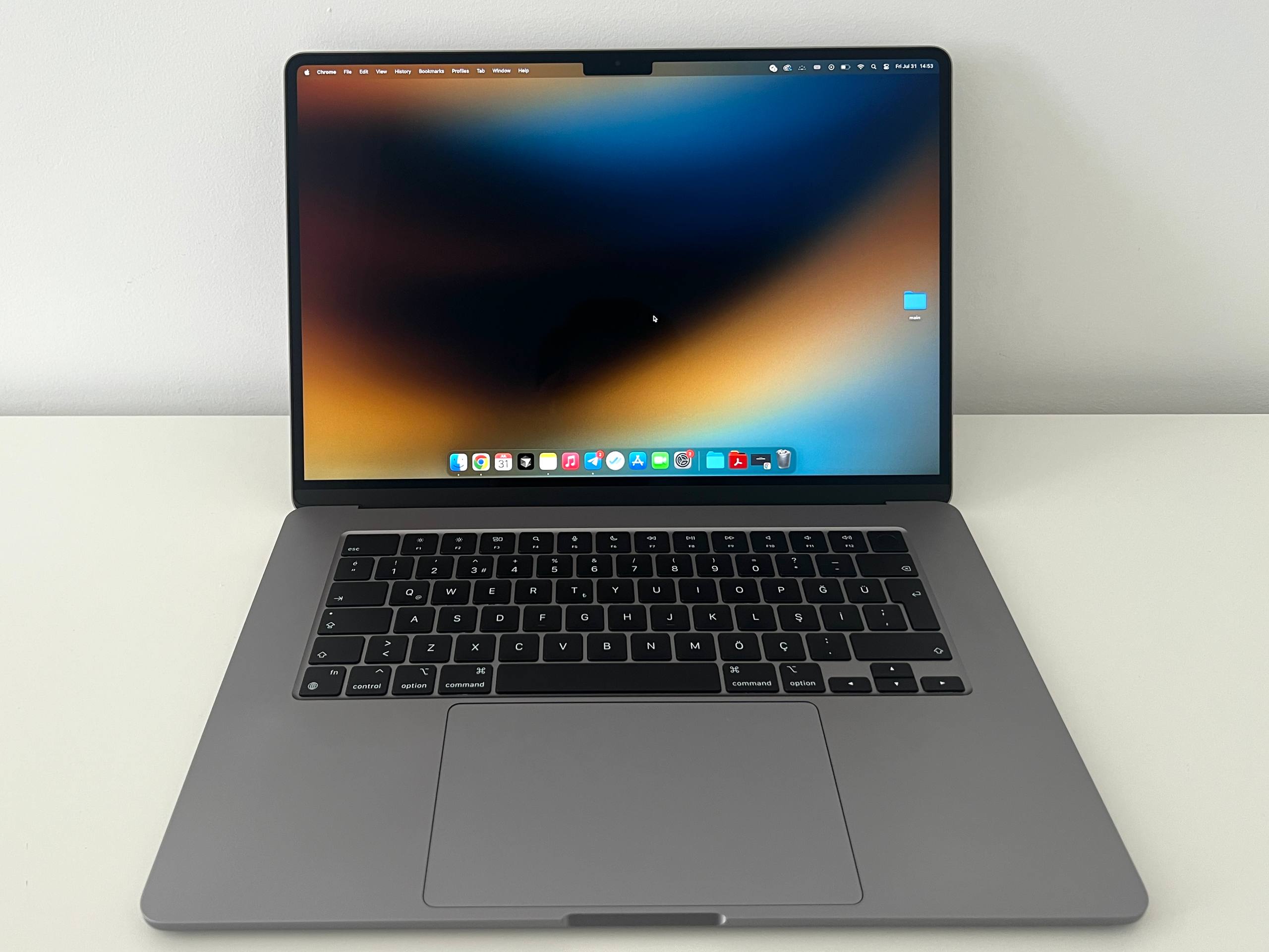 MacBook Air 15” M3 24GB / 512 GB Space Gray