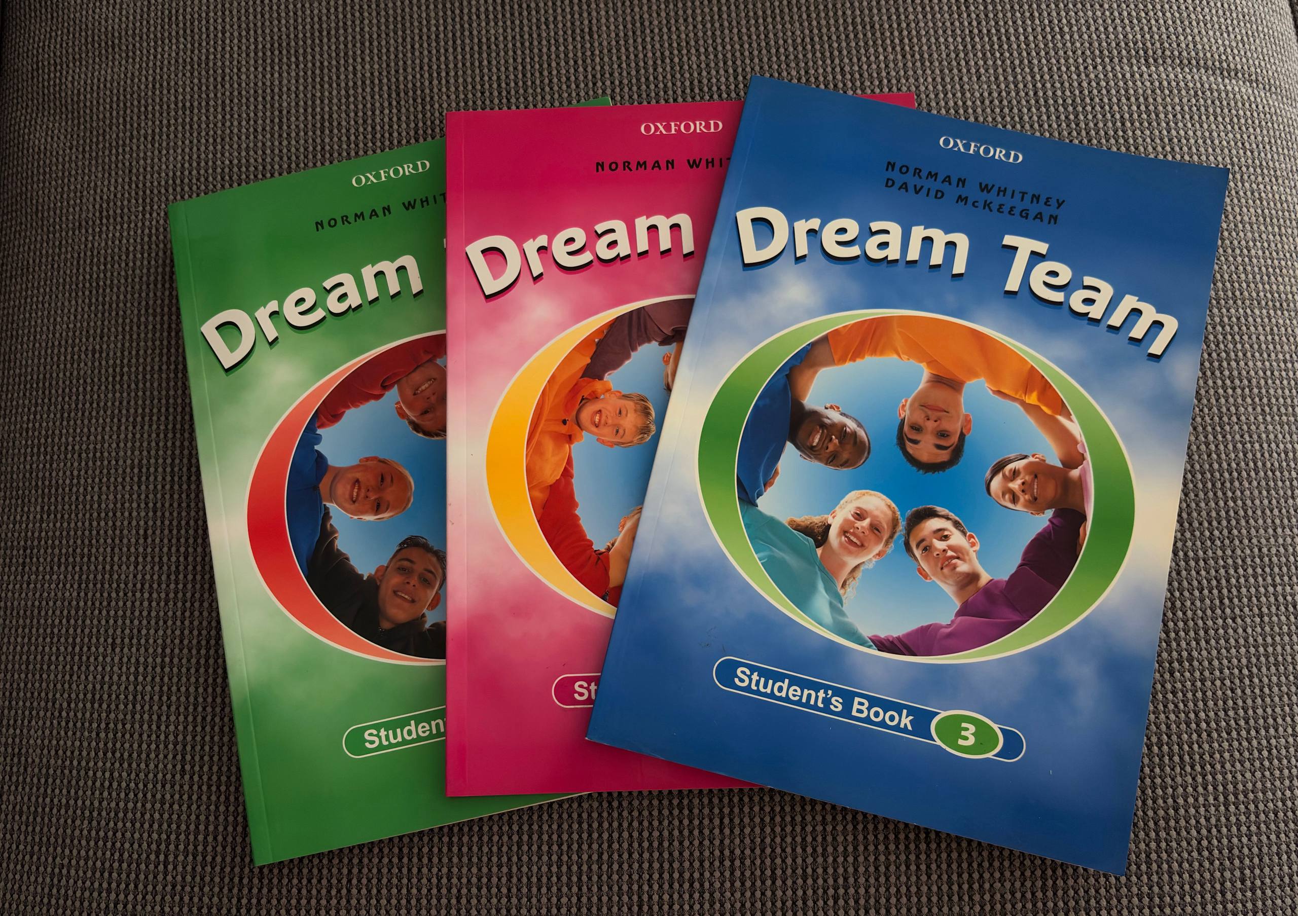 Учебники Oxford Dream Team для занятий по Английскому