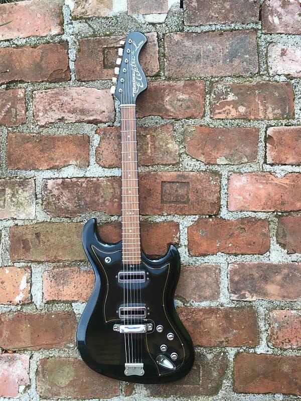 Продам винтажную электрогитару Musima Elektra De Luxe V ~1965