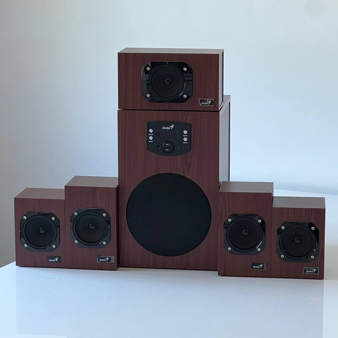 Акустическая система Genius SW-HF 5.1 4600 II