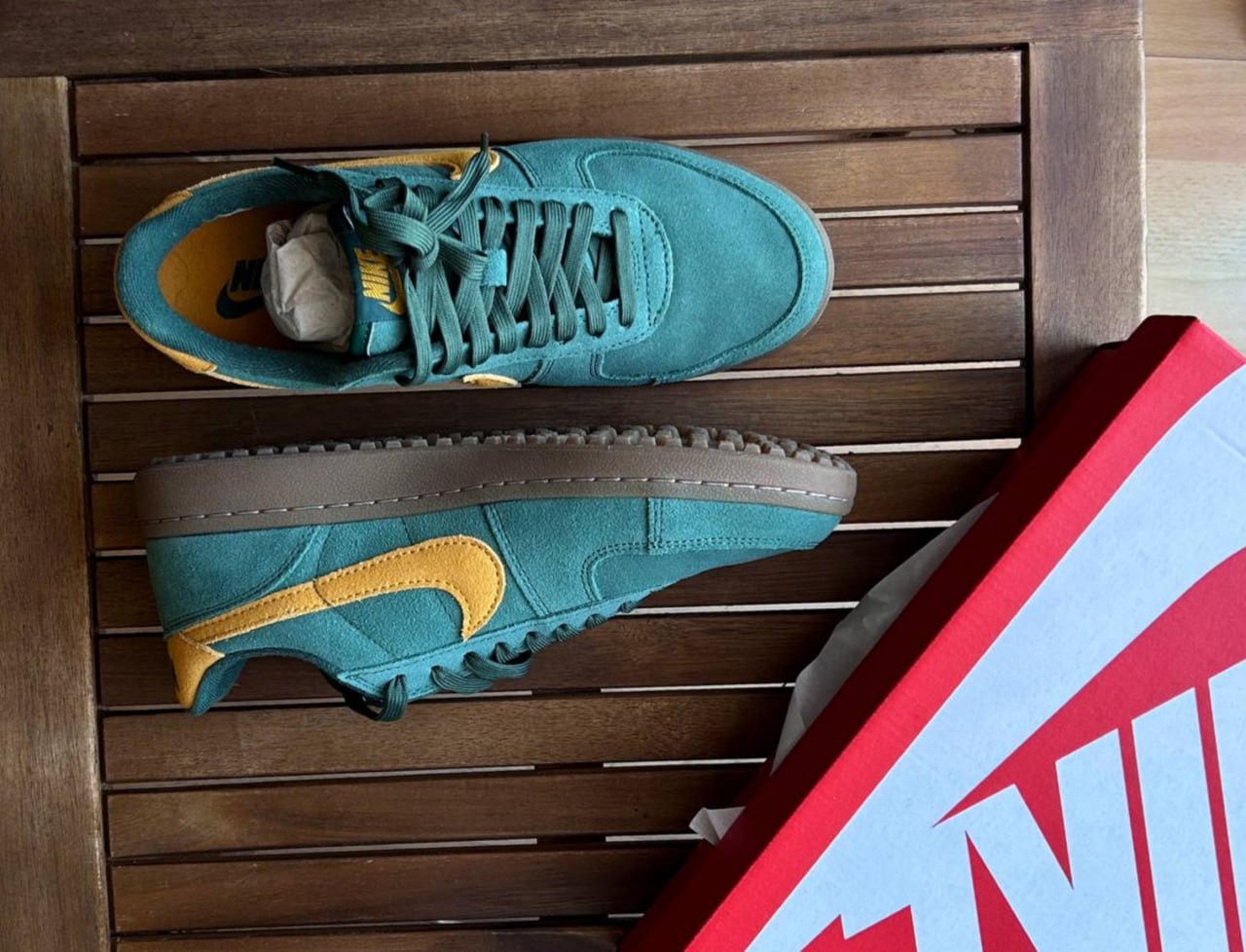 кроссовки Nike Field General