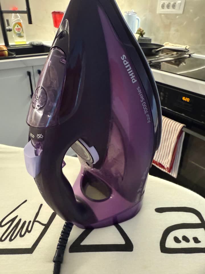 Неисправный утюг Philips