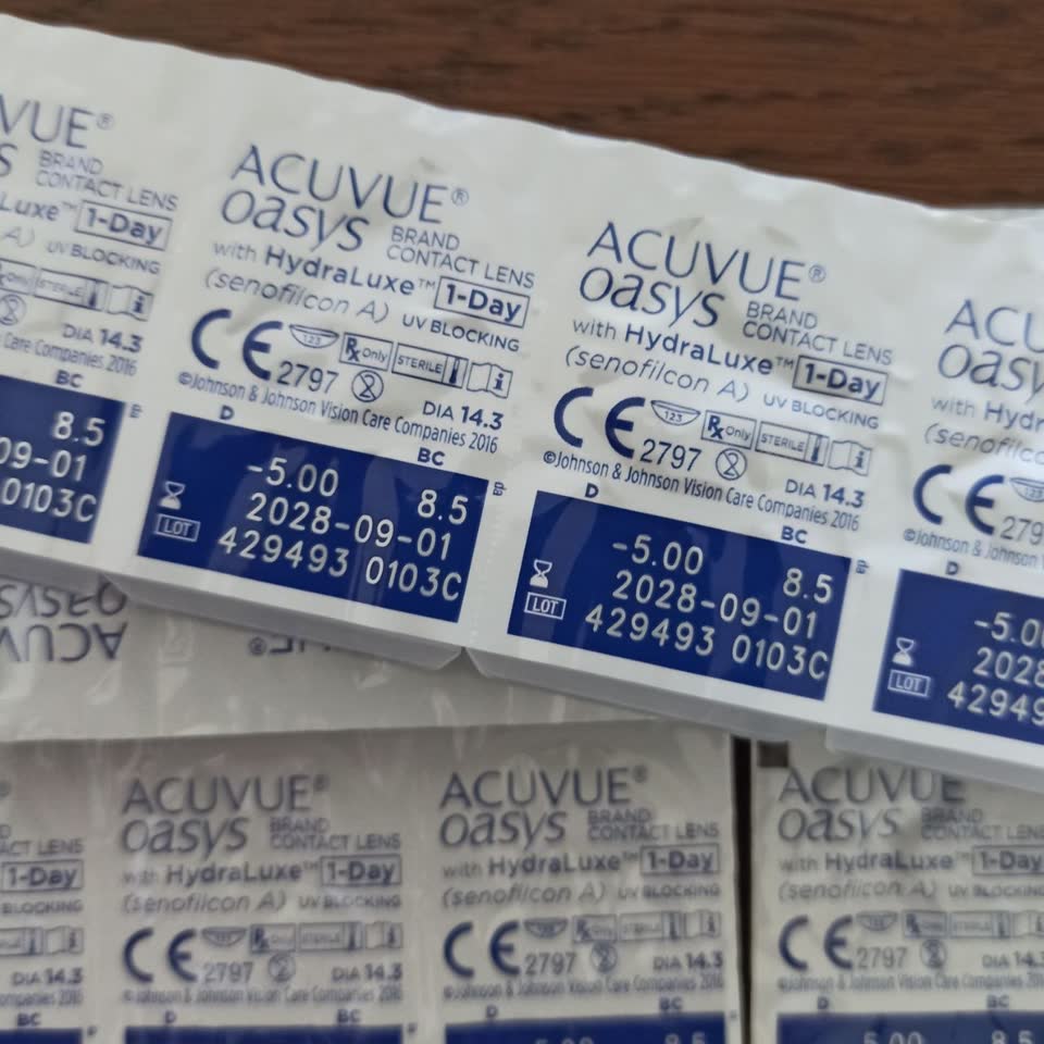 Продаю линзы Acuvue oasys 1-Day