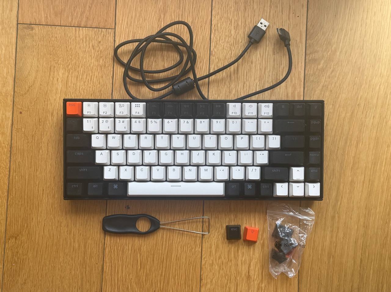 Продаю keychain k2