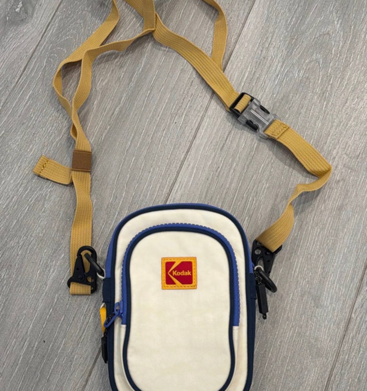 Продается новая оригинальная сумка Kodak