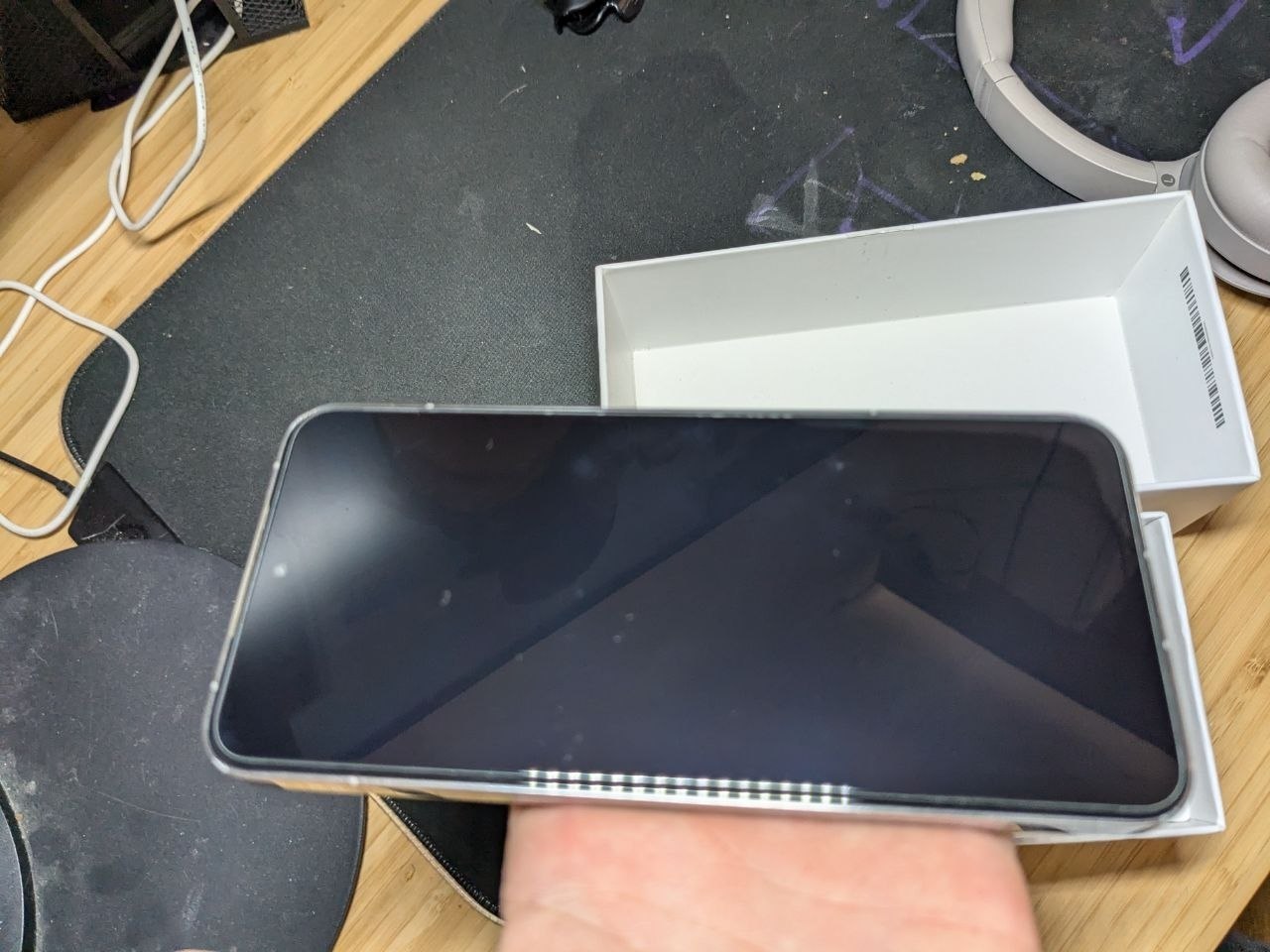 Prodajem Xiaomi 14