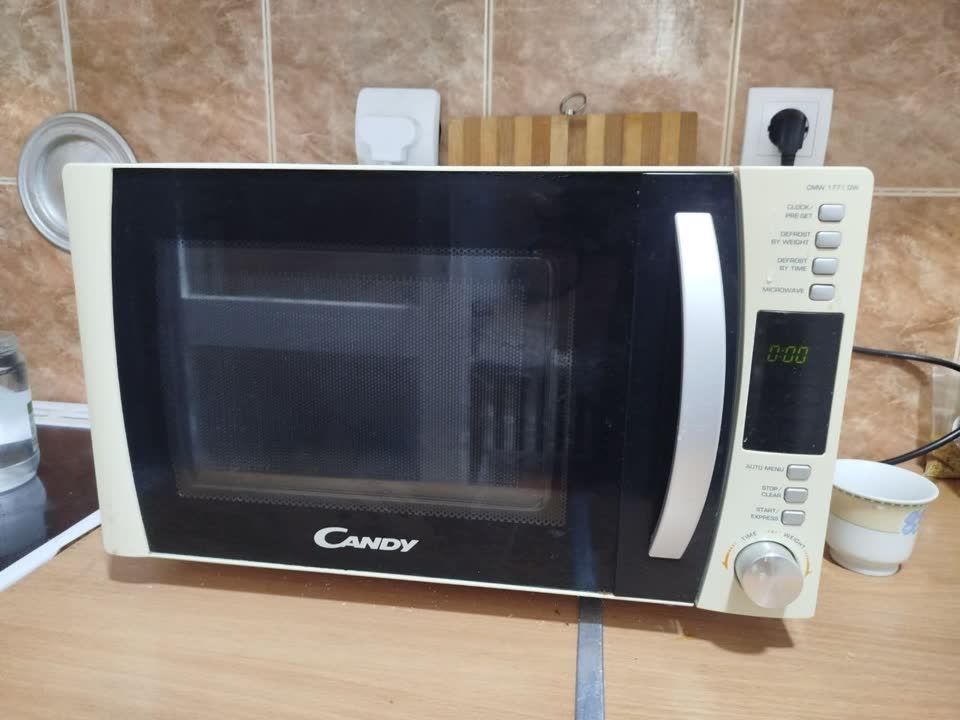 Микроволновая печь