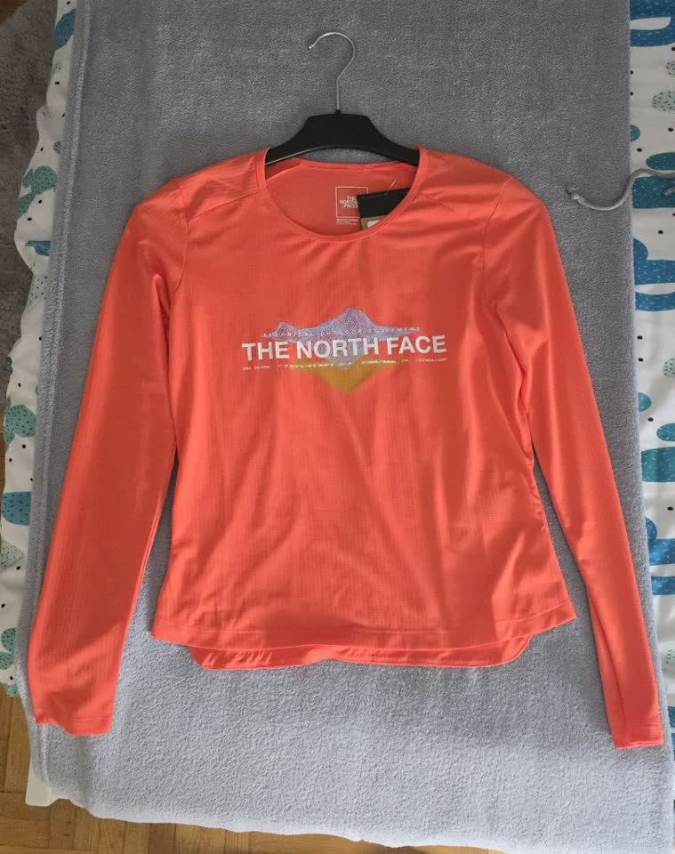 The North Face футболка