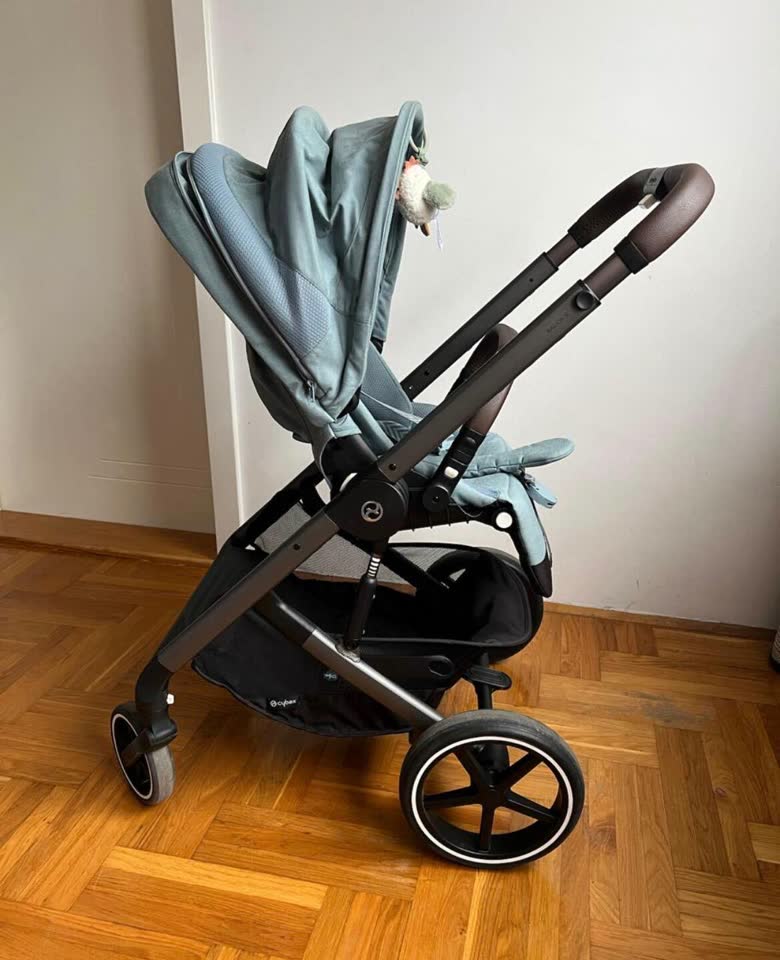 Продаем в комплекте коляска Cybex Balios s lux