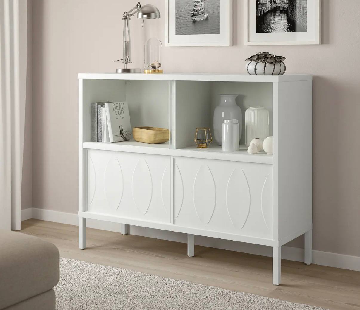 Ikea kalknas ormar, stanje kao novo, 11000 din.