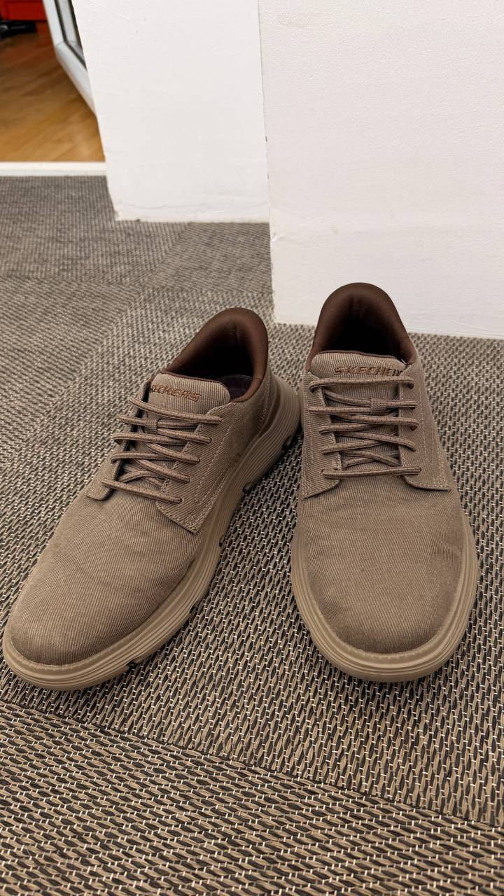 Кроссовки Skechers мужские 43 размер (28см)