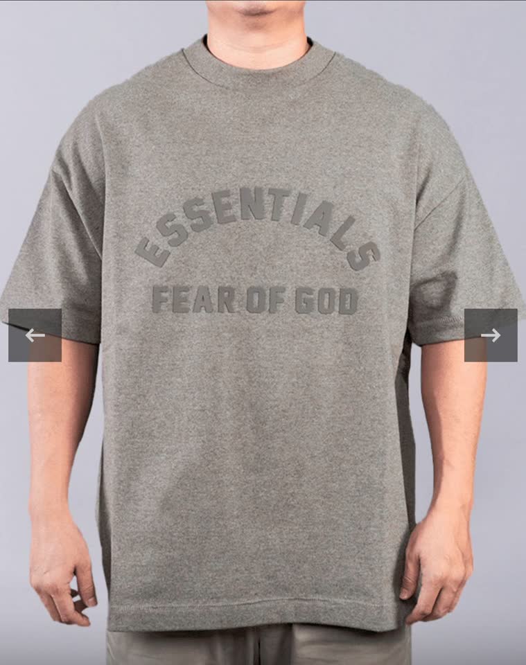 Футболка Fear of God Essentials и джинсы Tommy Hilfiger
