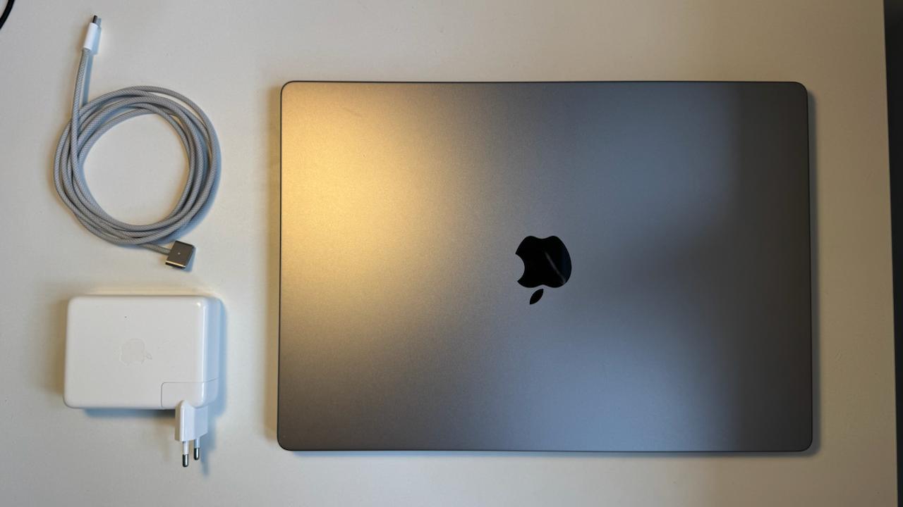 MacBook M1 Pro 16"