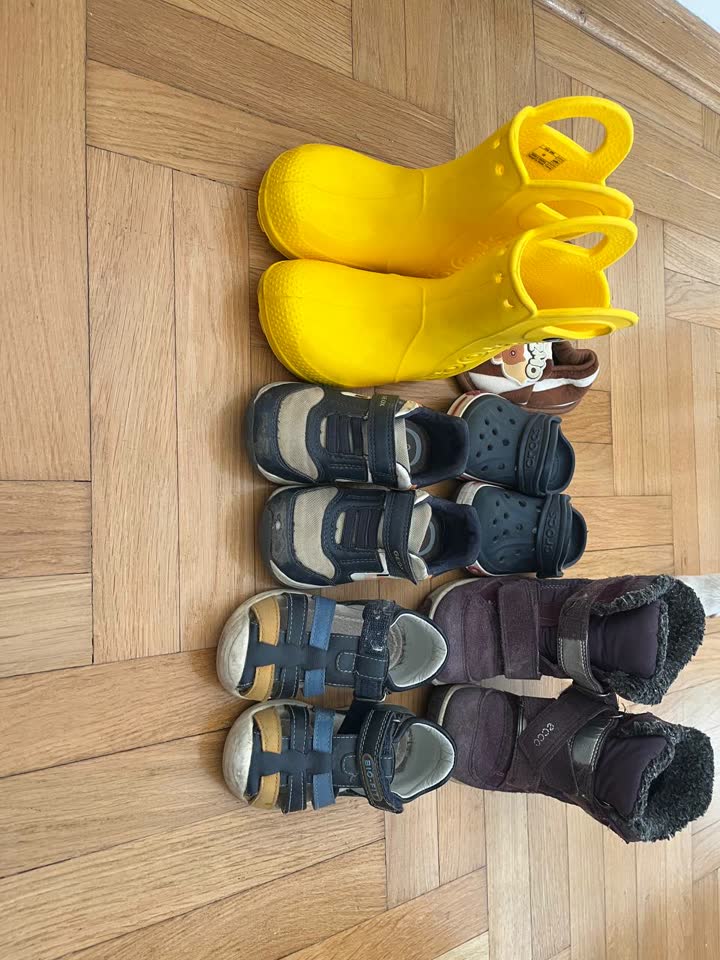 Отдам за фрукты - сет летний, зимний и дождливый Geox, Crocs, Ecco