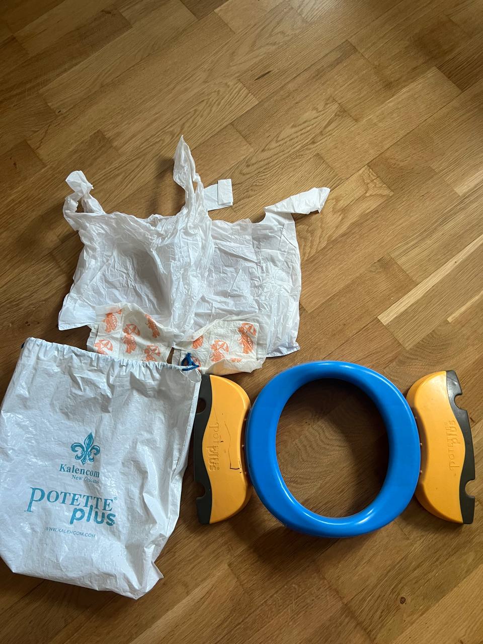 Sedište za WC za malu decu