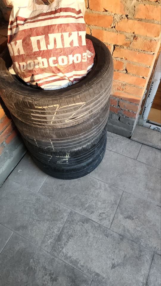 Комплект летней резины Neera SU1 215/55 R17