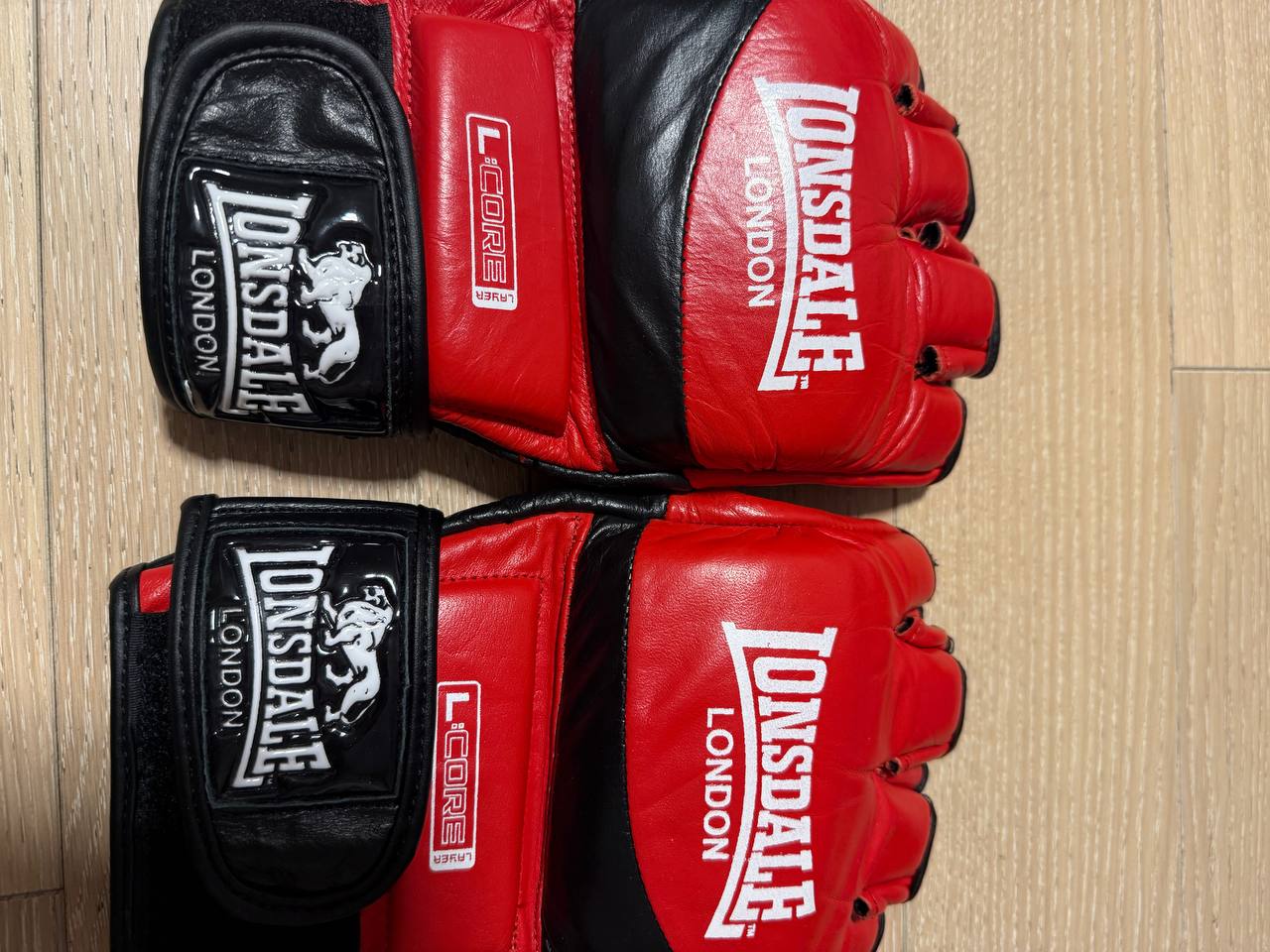 Перчатки для MMA Lonsdale London (оригинал)