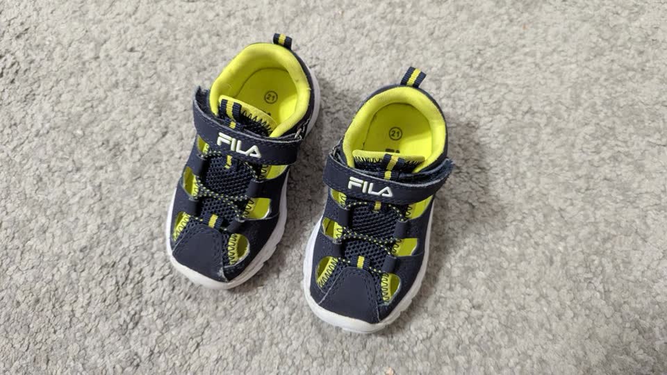 Сандали от Fila, 21 размер (европейский)