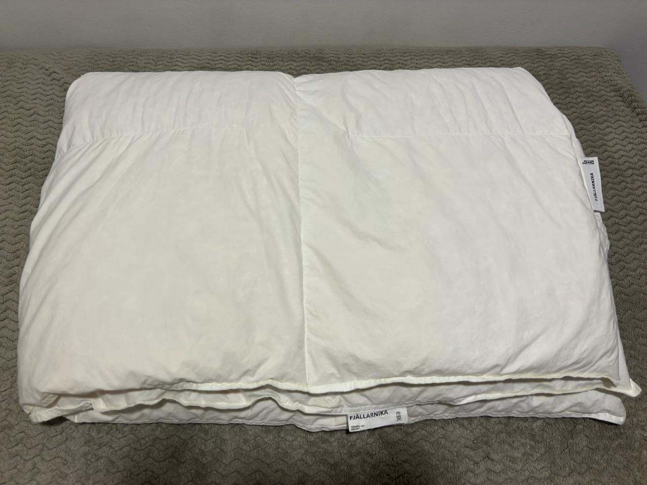 Одеяло теплое FJÄLLARNIKA IKEA 150x200 cm