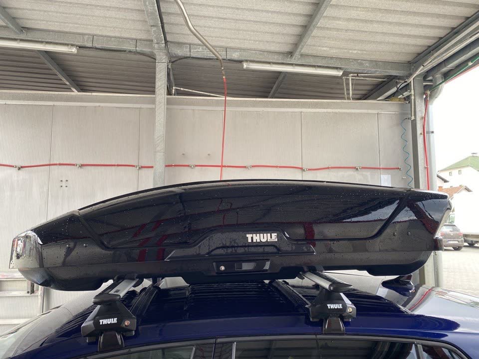 Prodajem boks Thule Motion XT L