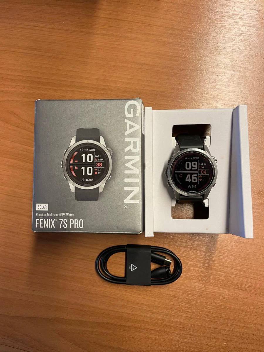 Sat Garmin Fenix 7S Pro Solar