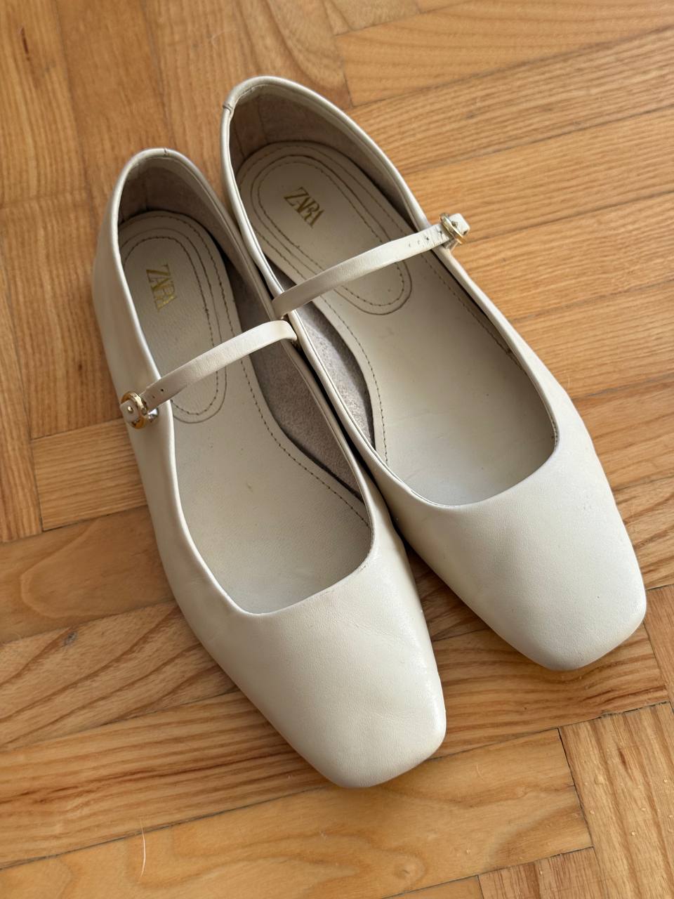 Женские балетки Zara