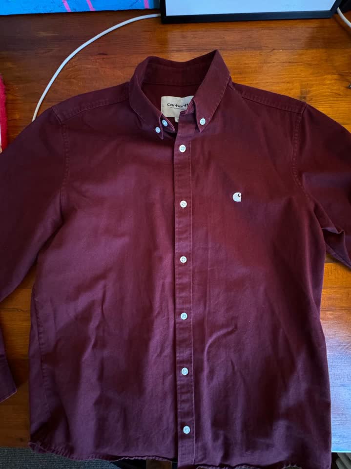 Рубашка Carhartt WIP Madison, размер M.