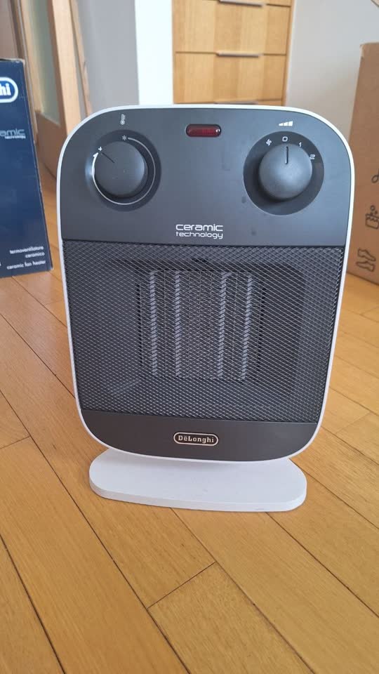 Обогреватель Delonghi HFX60C20