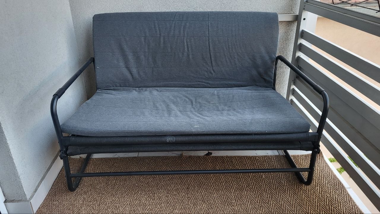 Sofa IKEA Hammarn, na rasklapanje, dimenzije na slici. Lično preuzimanje, cena 6000 din.