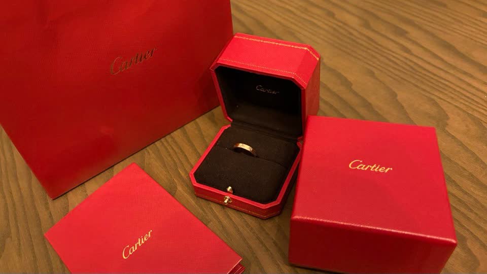 LOVE ring, small model и цепи Etalon