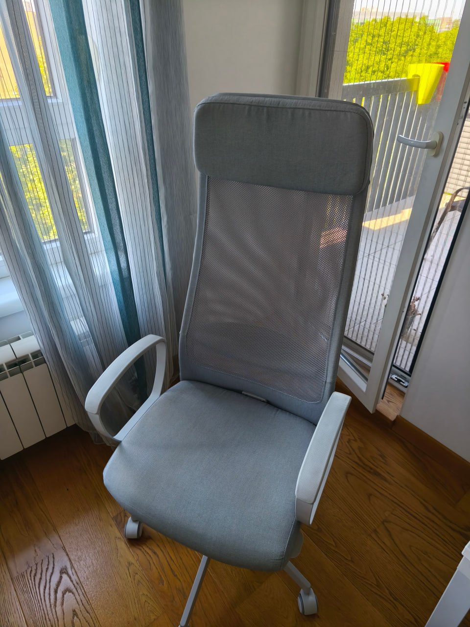 Stolica IKEA Markus (svetlija)