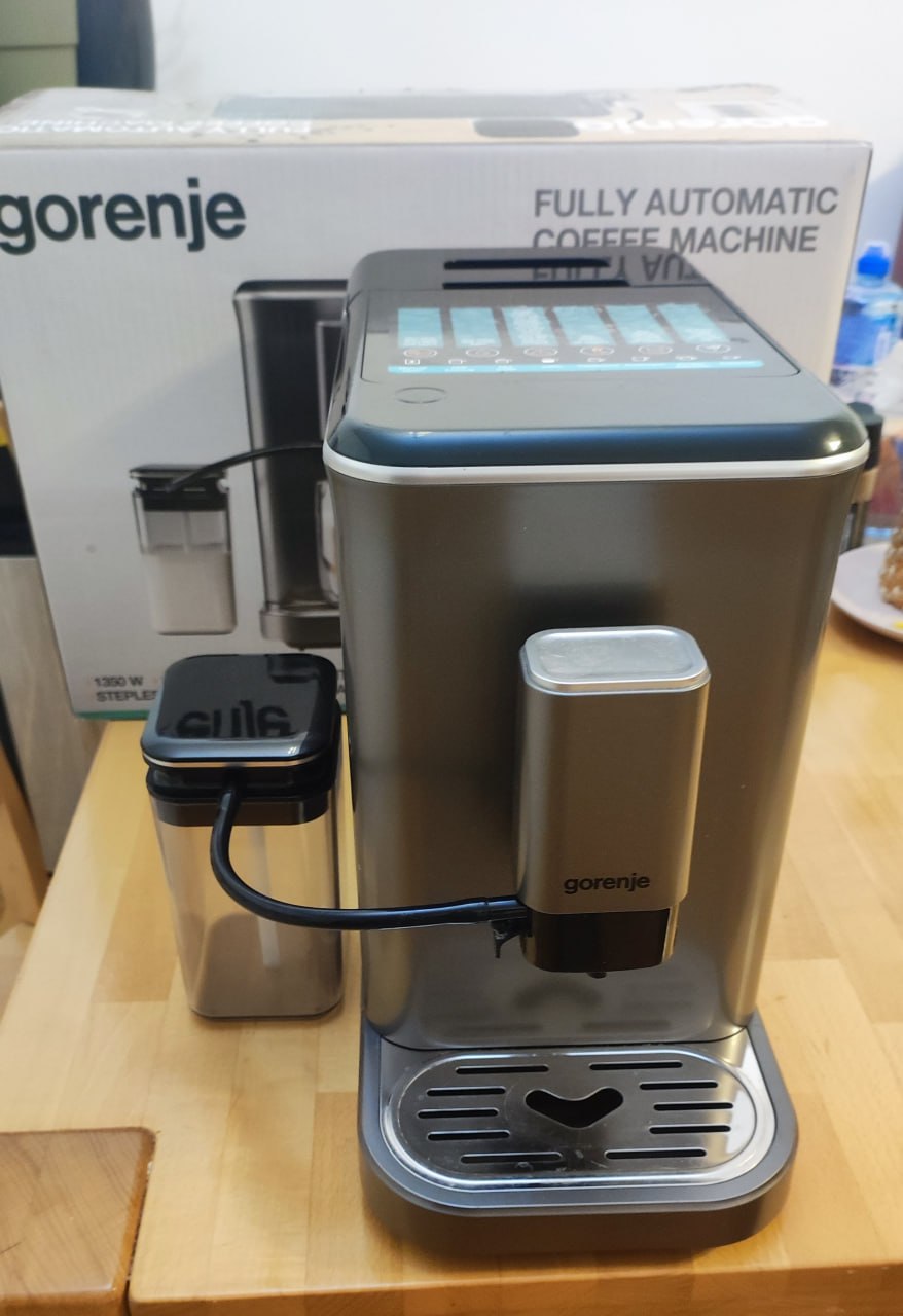 Kafa mašina Gorenje GFACM20S u odličnom stanju.