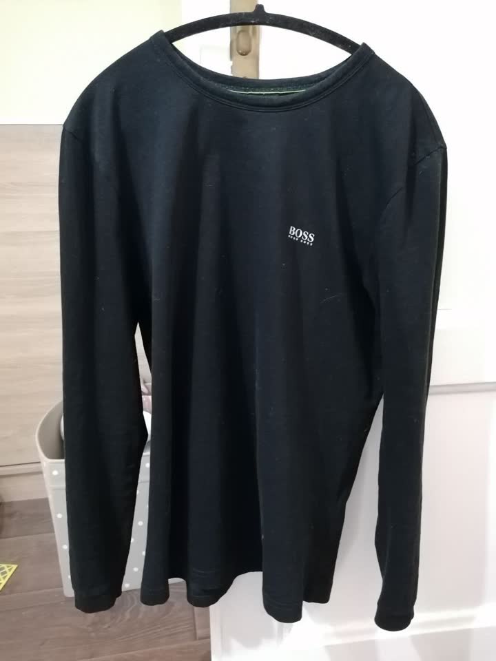 Кофты Hugo Boss и GAP