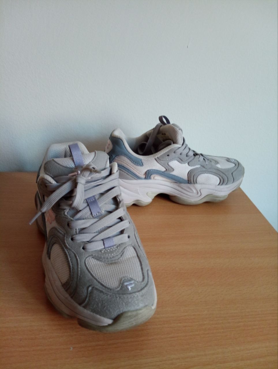Продажа обуви и одежды
